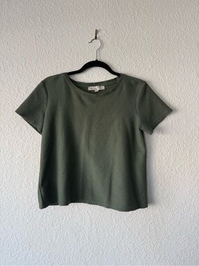LOFT Olive Green Short Sleeve Crewneck Tee